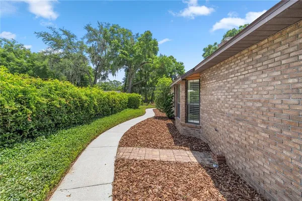 $700,000 | 2811 Southeast 14th Street, Ocala, FL 34471