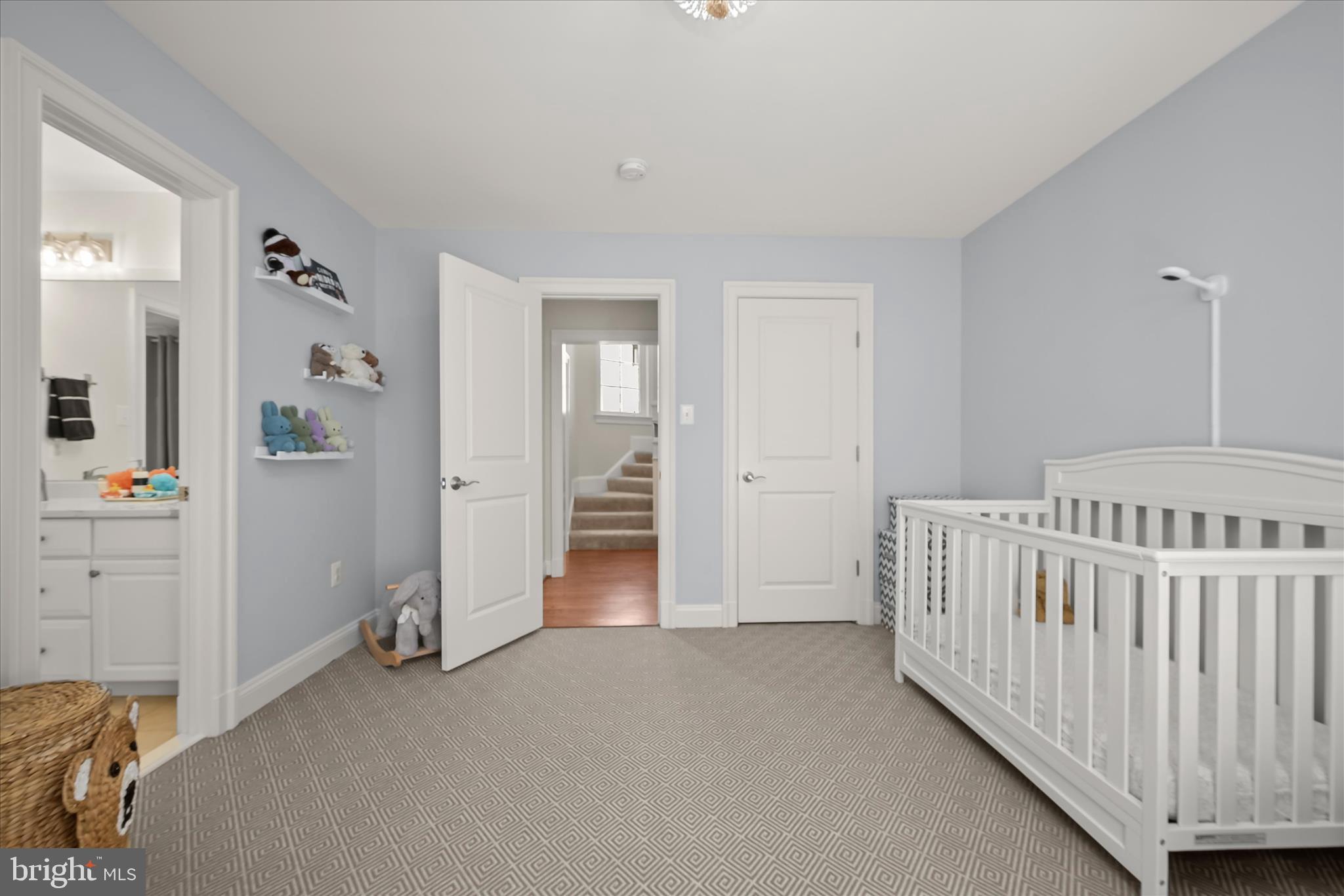 6700 Fairfax Road Chevy Chase, MD 20815 - Photo 36 of 64 Features Large Walk-In Closet