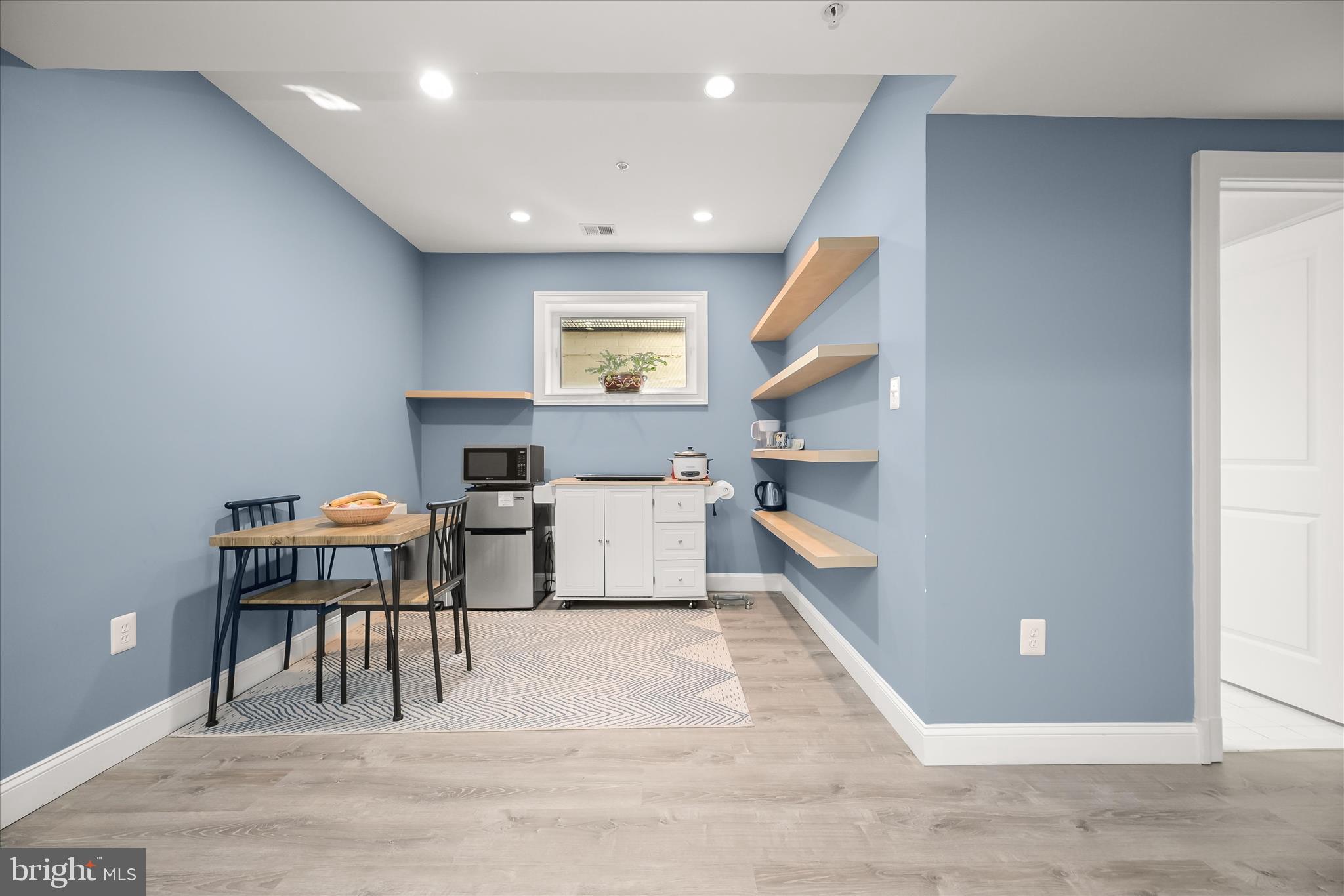 6700 Fairfax Road Chevy Chase, MD 20815 - Photo 57 of 64 Flexspace Nook