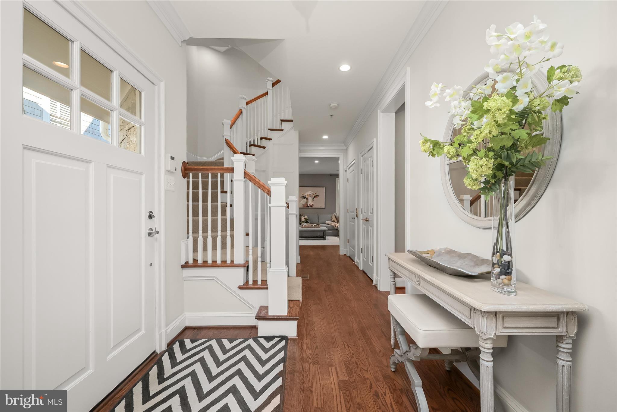 6700 Fairfax Road Chevy Chase, MD 20815 - Photo 7 of 64 Entry Foyer
