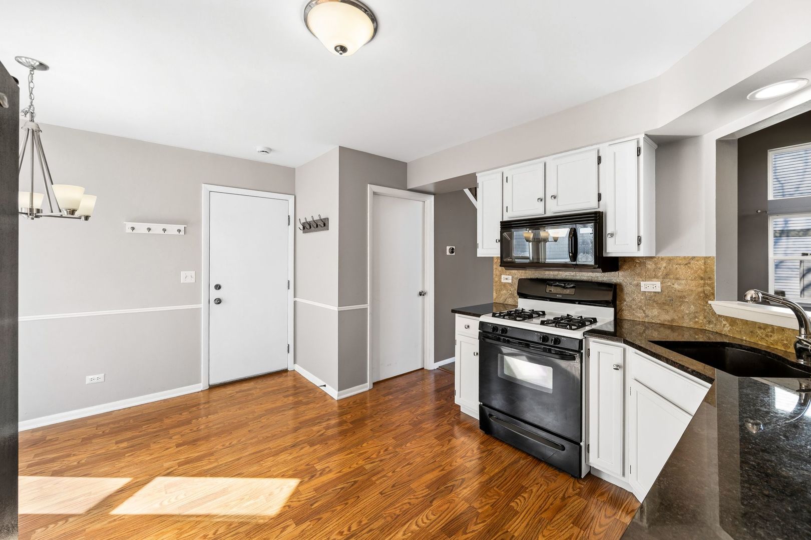 5 Longview Court South Elgin, IL 60177 - Photo 10 of 30