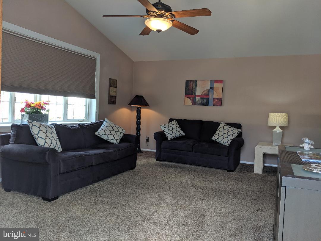 3635 Chesterfield Road Philadelphia, PA 19114 - Photo 3 of 19 Gallery Image 3