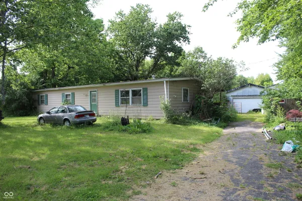 $175,000 | 430 West 1000 North, Fortville, IN 46040