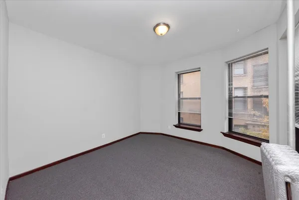 $1,395 | 6216 South Dorchester Avenue, Unit 4W, Chicago, IL 60637