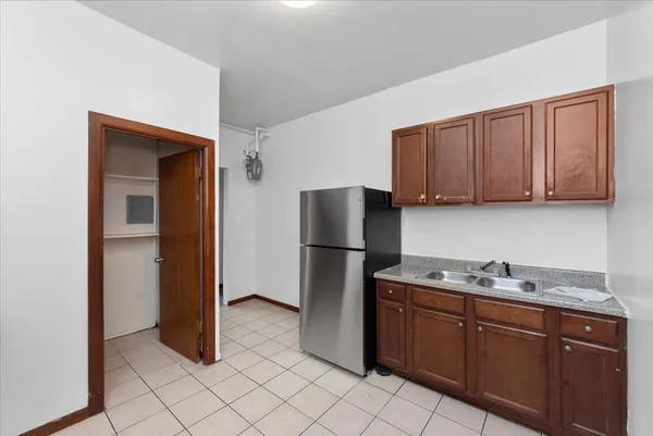 $1,395 | 6216 South Dorchester Avenue, Unit 4W, Chicago, IL 60637