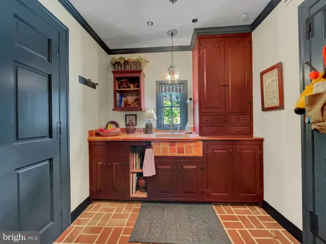 $799,000 | 1108 South Barbara Drive, Alburtis, PA 18011