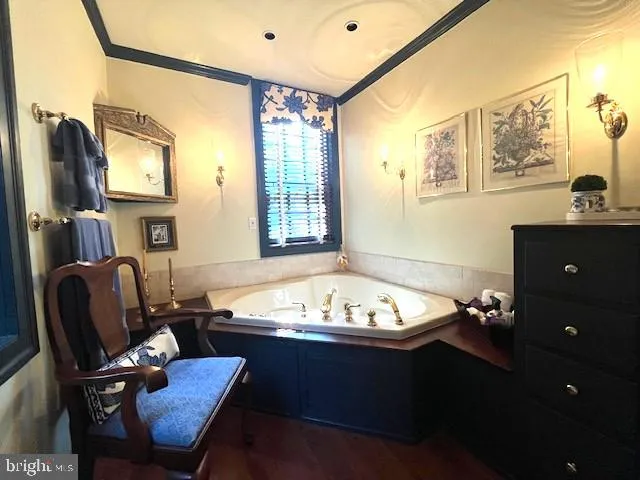 $799,000 | 1108 South Barbara Drive, Alburtis, PA 18011