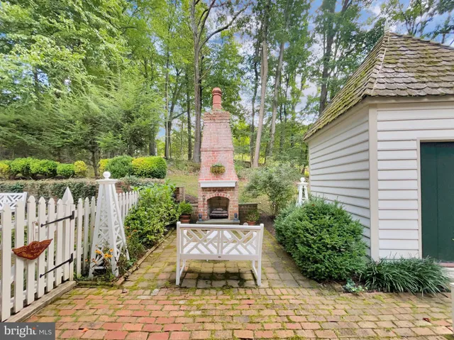 $799,000 | 1108 South Barbara Drive, Alburtis, PA 18011