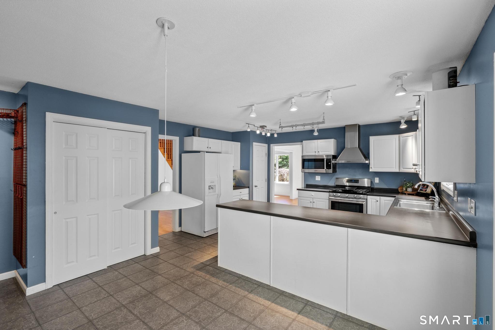68 Deep Brook Harbor, Unit 68 Suffield, CT 06078 - Photo 21 of 40