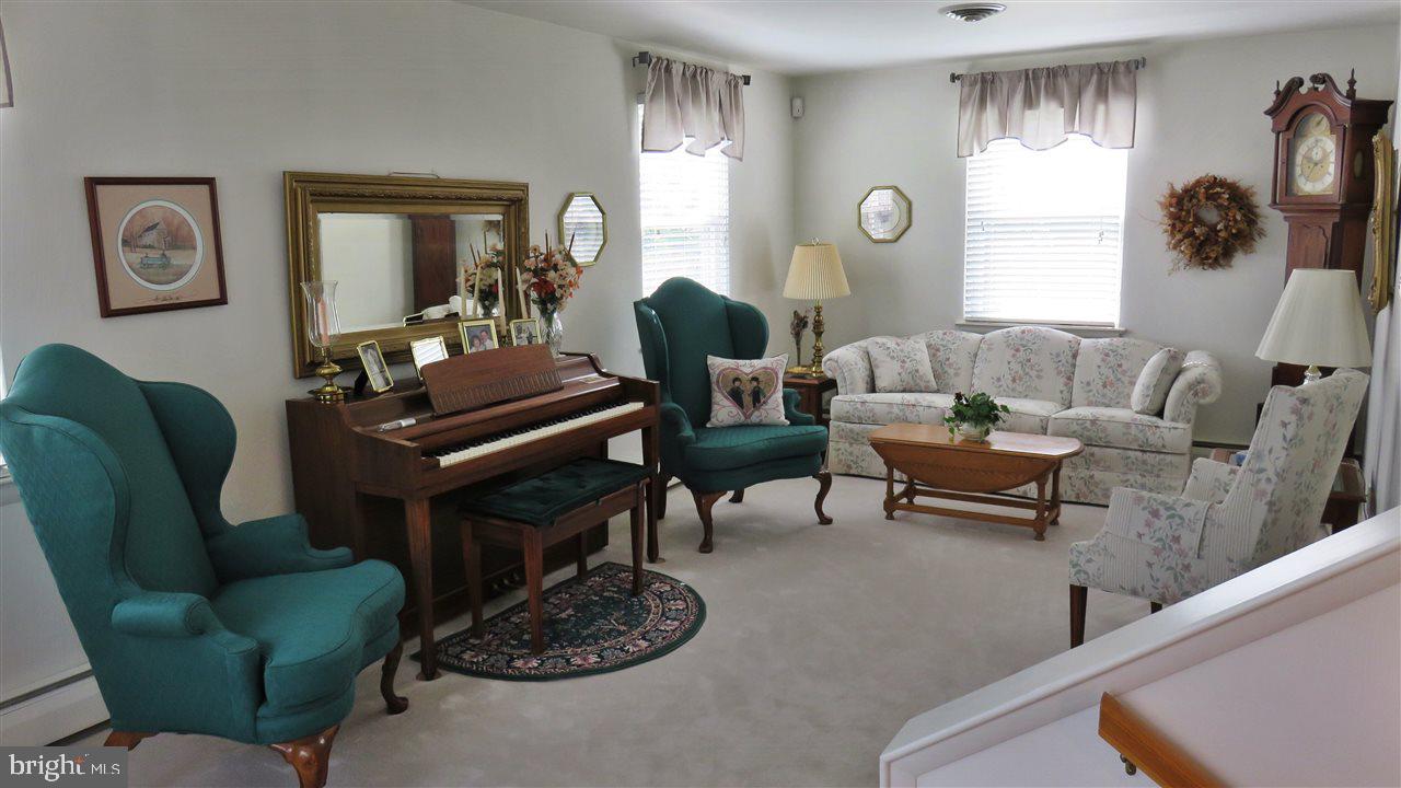 1260 Toann Road York, PA 17403 - Photo 11 of 24 Gallery Image 11