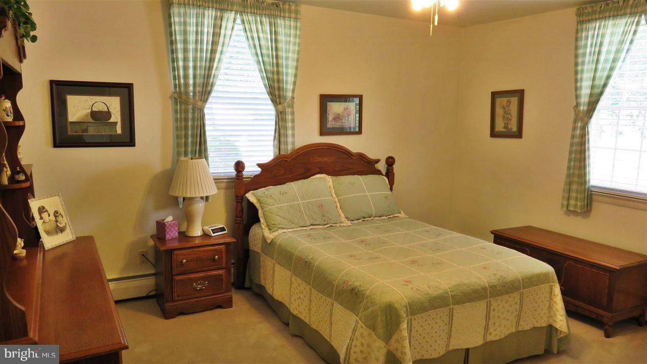 1260 Toann Road York, PA 17403 - Photo 17 of 24 Gallery Image 17