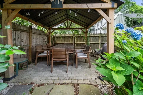 $965,000 | 148 Furnace Brook Parkway, Quincy, MA 02169