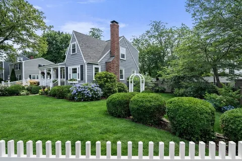 $965,000 | 148 Furnace Brook Parkway, Quincy, MA 02169