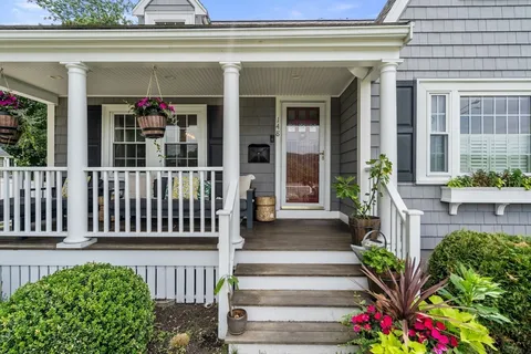 $965,000 | 148 Furnace Brook Parkway, Quincy, MA 02169