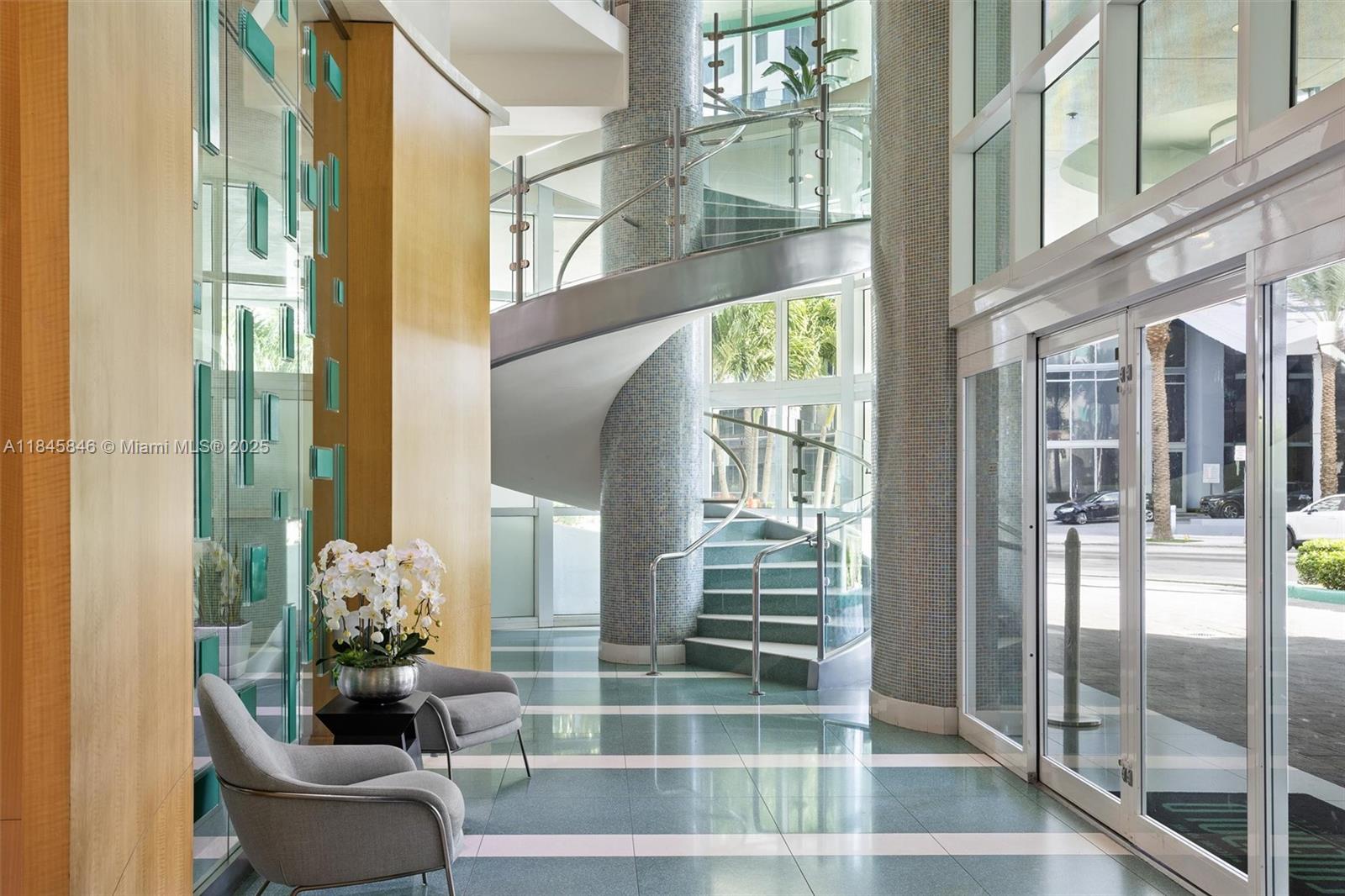 218 Southeast 14th Street, Unit 1904 Miami, FL 33131 - Photo 26 of 28 a living room with furniture