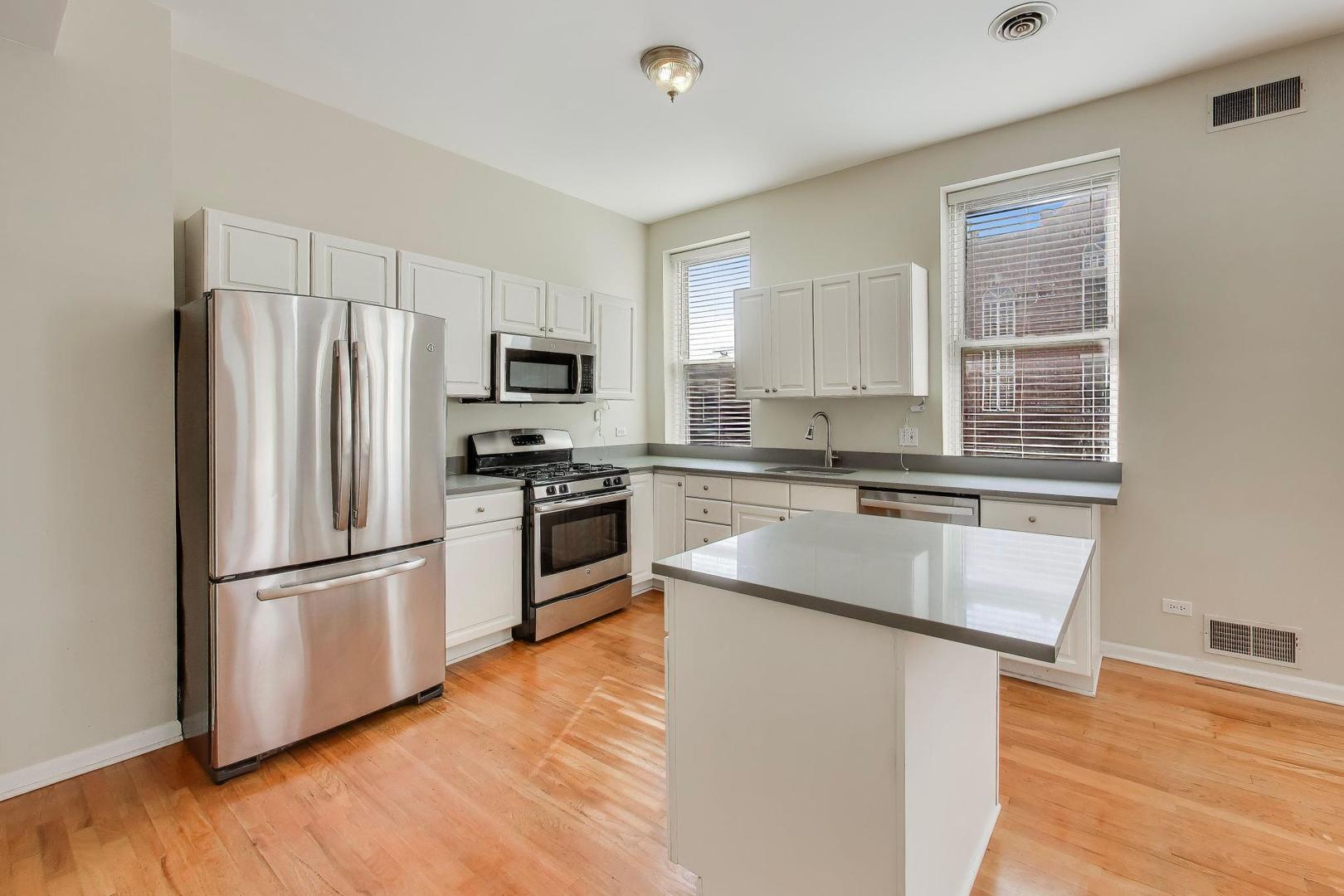 1481 West Irving Park Road, Unit 2B Chicago, IL 60613 - Photo 6 of 23