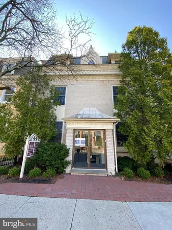 $1,750 | 44 East Court Street, Doylestown, PA 18901
