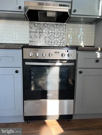$1,750 | 44 East Court Street, Doylestown, PA 18901