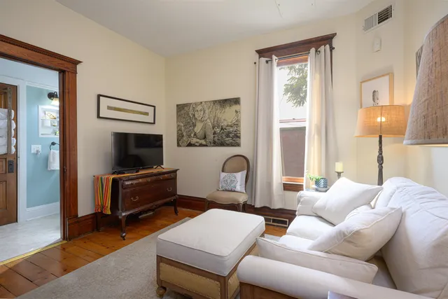 $248,000 | 115 North Bench Street, Galena, IL 61036