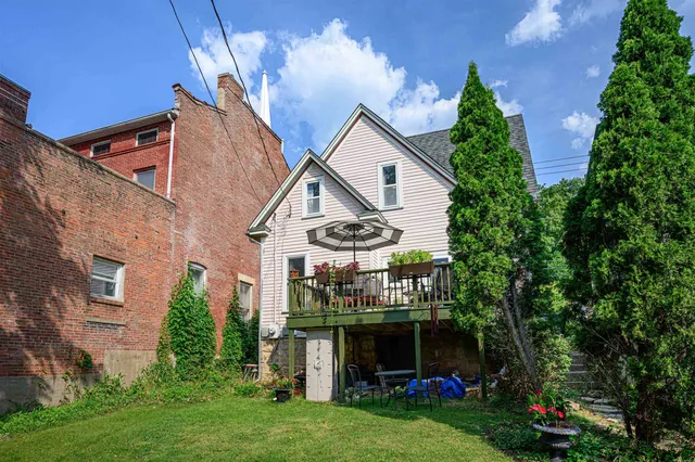 $248,000 | 115 North Bench Street, Galena, IL 61036