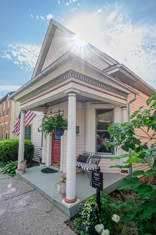 $248,000 | 115 North Bench Street, Galena, IL 61036