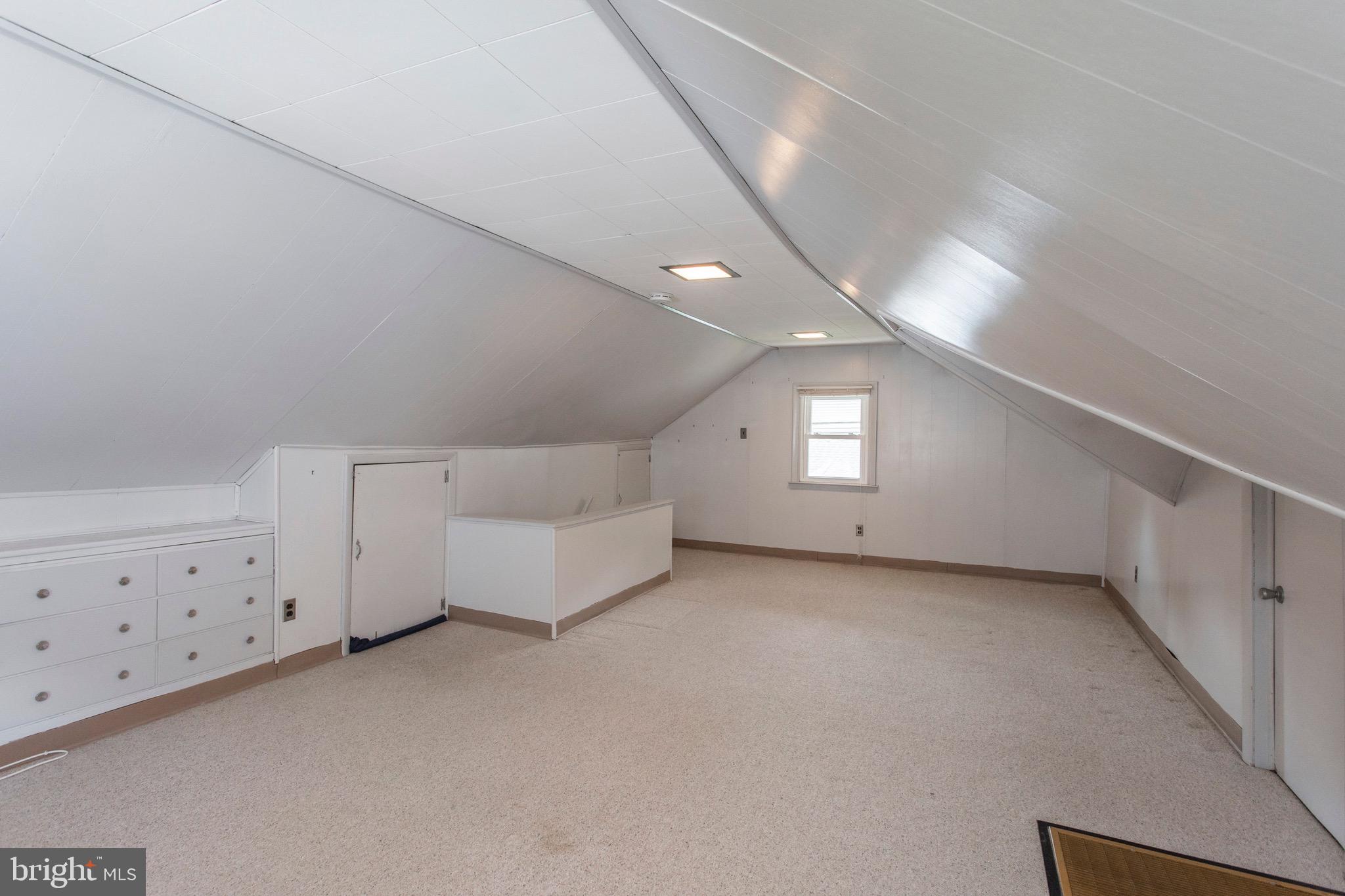 105 Willow Road Wallingford, PA 19086 - Photo 16 of 26 Bedroom three