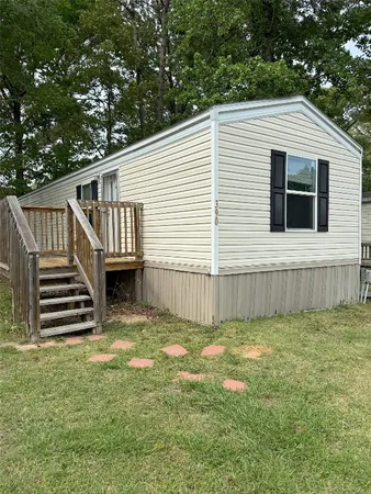 $995 | 390 Hidden Oaks Drive, Point Blank, TX 77364