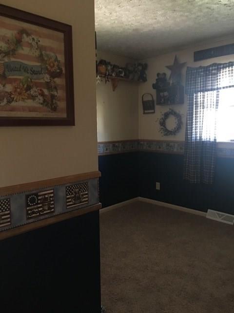 741 Wolf Avenue Rochester, PA 15074 - Photo 16 of 22 a view of a small space