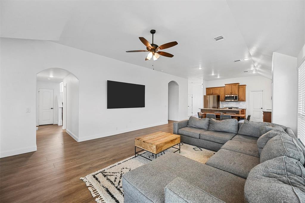 5018 Ridgeview Lane Midlothian, TX 76065 - Photo 5 of 28