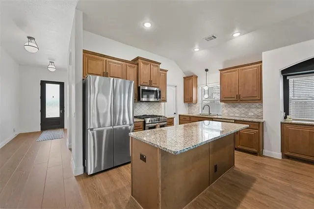 $3,400 | 5018 Ridgeview Lane, Midlothian, TX 76065