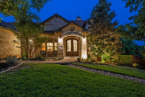 $965,000 | 2703 Pyramid Drive, Austin, TX 78734