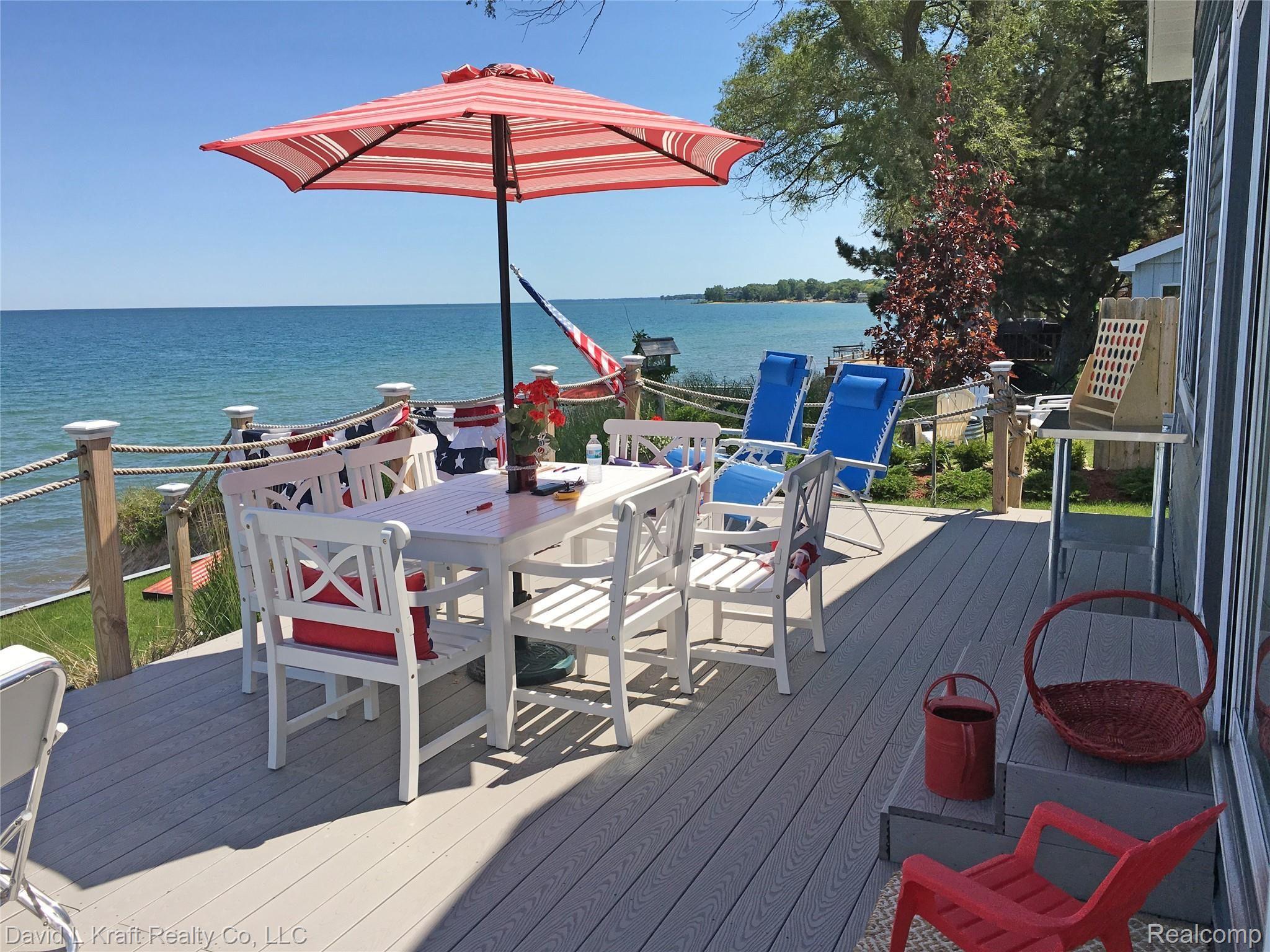 4490 Port Austin Road Caseville, MI 48725 - Photo 15 of 24 4490PtAustinDeck.jpg