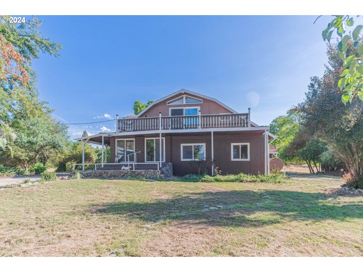 115 East Fork Road Williams, OR 97544 - Photo 2 of 10