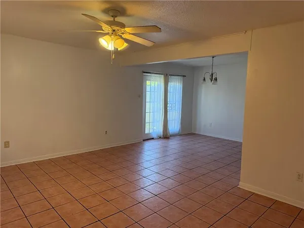 $1,500 | 2836 Fayette Street, Unit A, Kenner, LA 70062