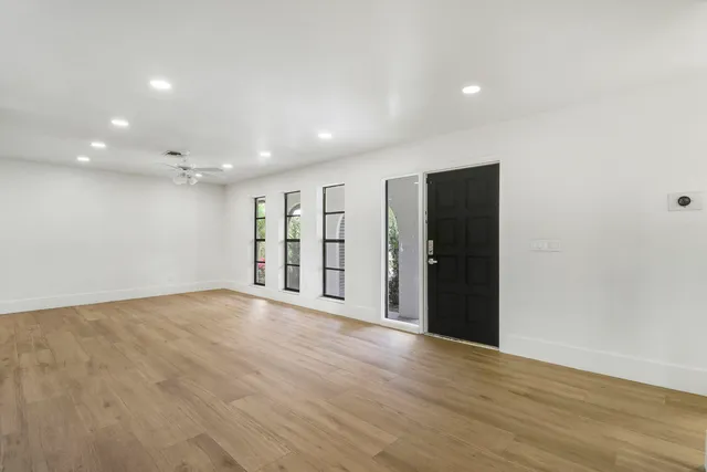 $4,500 | 1009 Alamanda Drive, North Palm Beach, FL 33408