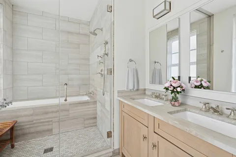 $5,995,000 | 15 Church Street/watchcase Sag Harbor, Unit PH320, Sag Harbor, NY 11963