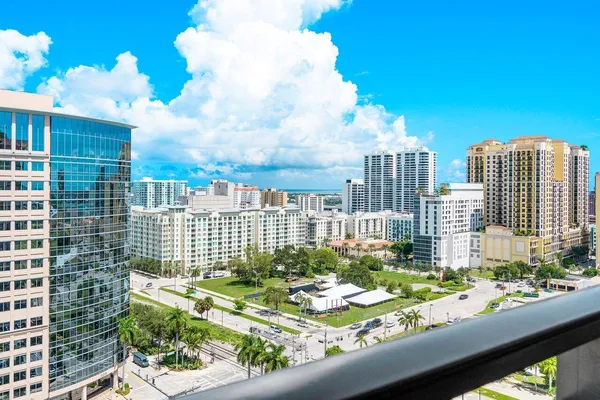 $5,000 | 550 Okeechobee Boulevard, Unit 1809, West Palm Beach, FL 33401