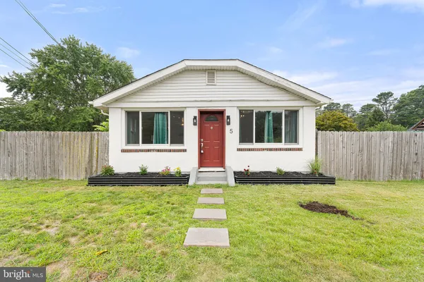 $255,000 | 5 Sicklerville Road, Sicklerville, NJ 08081