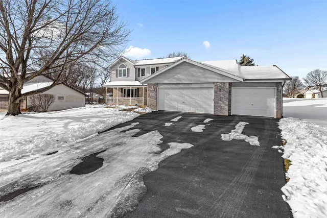 $375,000 | 3275 Hoffman Court, Cherry Valley, IL 61016