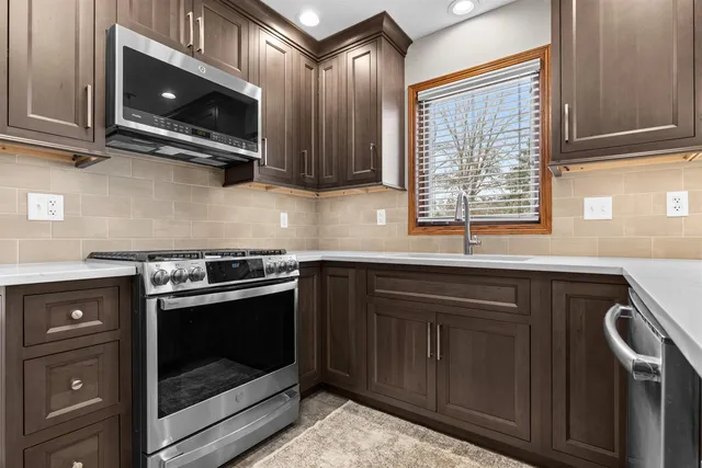 $375,000 | 3275 Hoffman Court, Cherry Valley, IL 61016