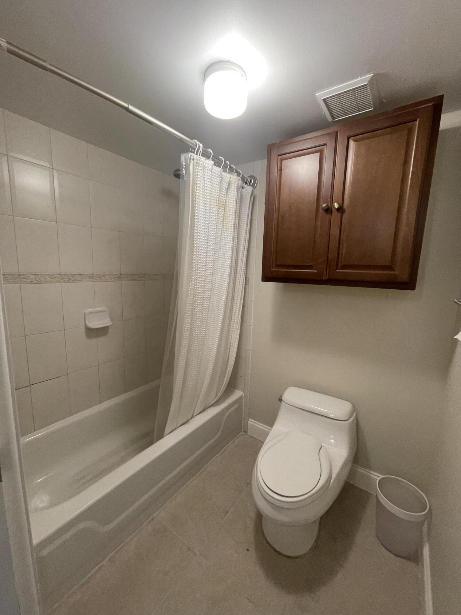 1743 Village Boulevard, Unit 107 West Palm Beach, FL 33409 - Photo 12 of 16 IMG_6886