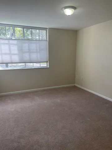 $2,500 | 1743 Village Boulevard, Unit 107, West Palm Beach, FL 33409