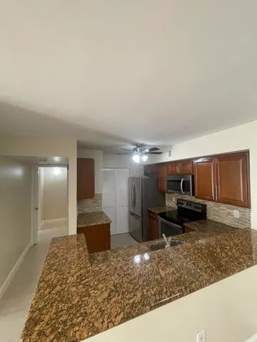 $2,500 | 1743 Village Boulevard, Unit 107, West Palm Beach, FL 33409