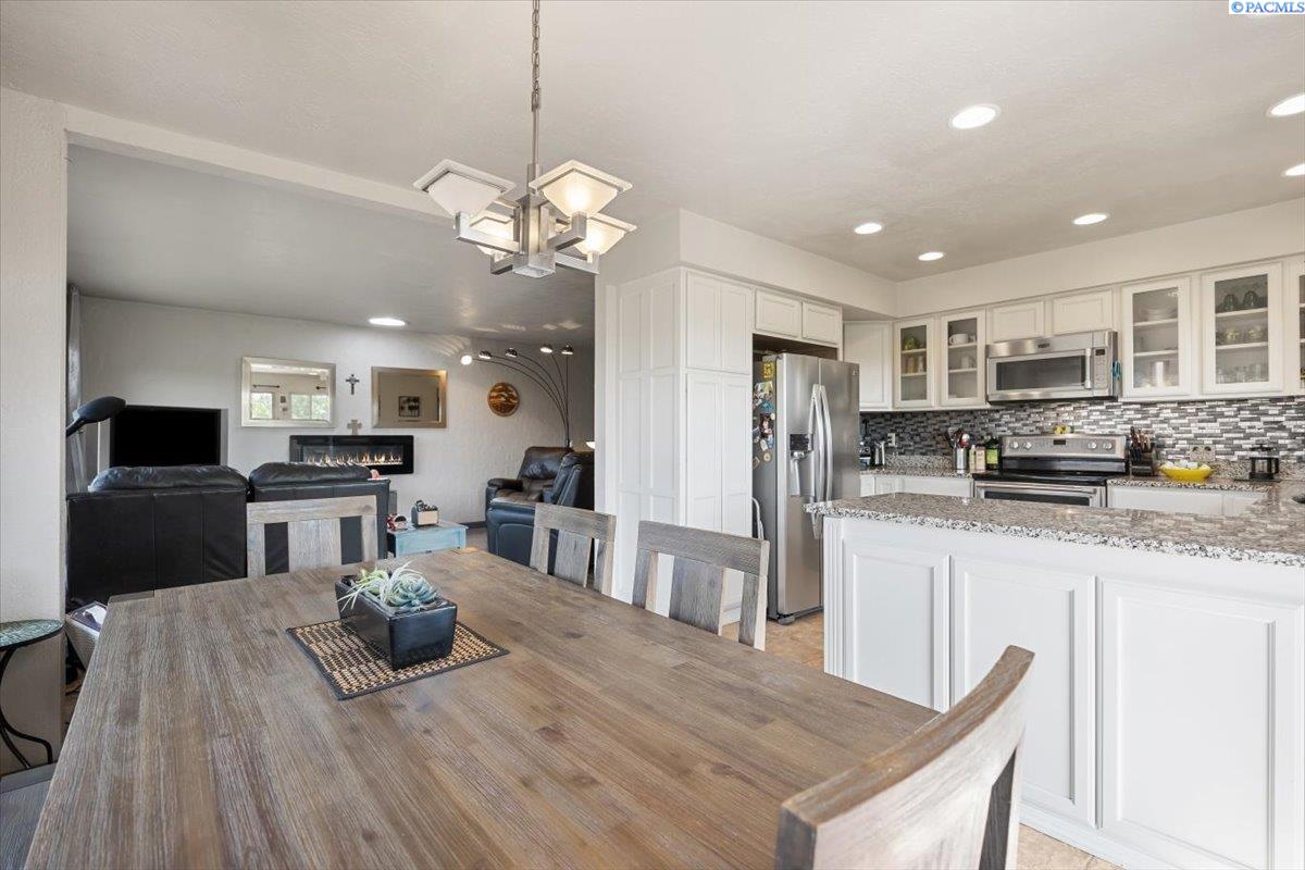73805 Demoss Road Benton City, WA 99320 - Photo 18 of 48 Gallery Image 18