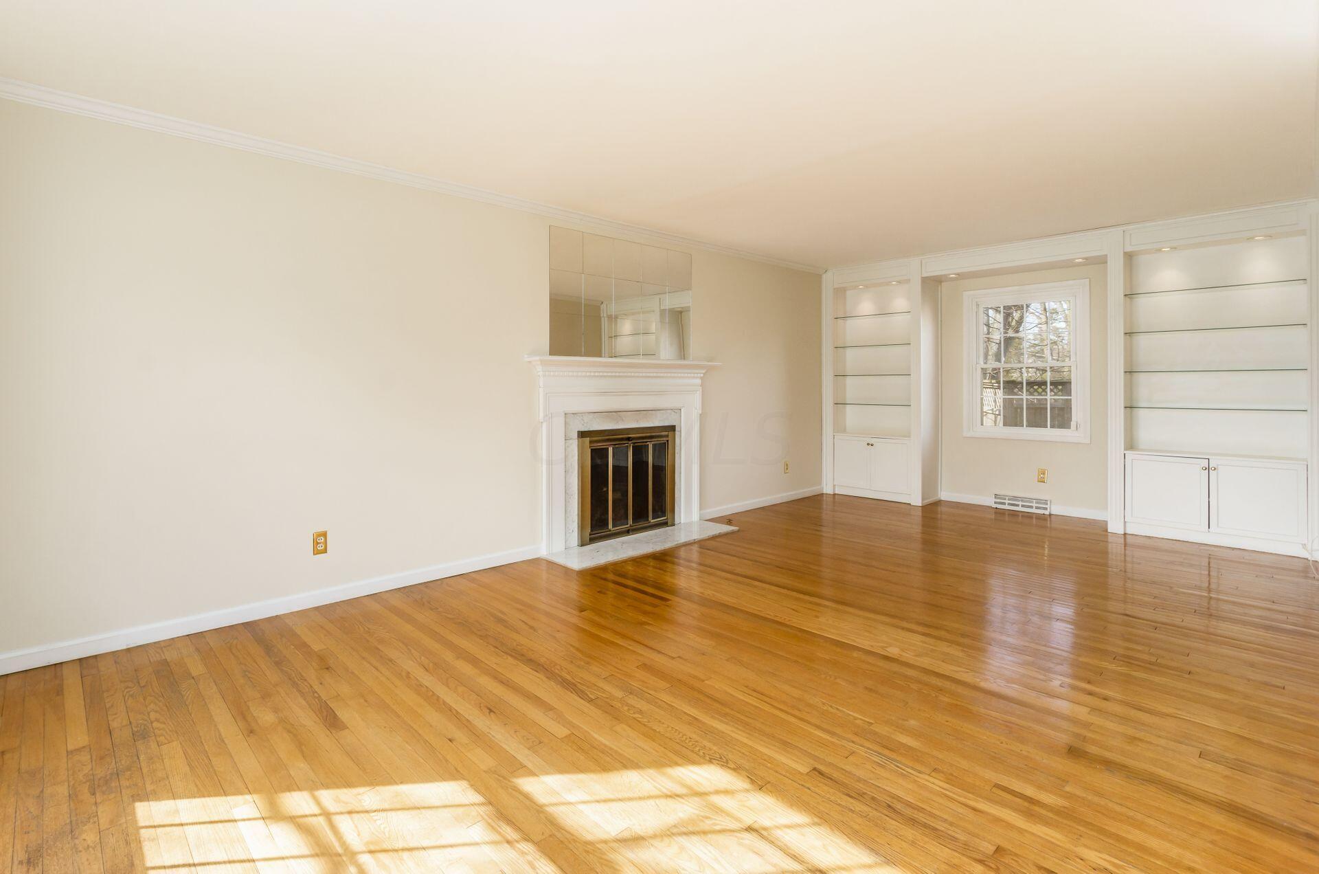 2456 Middlesex Road Columbus, OH 43220 - Photo 5 of 39 Middlesex - 5