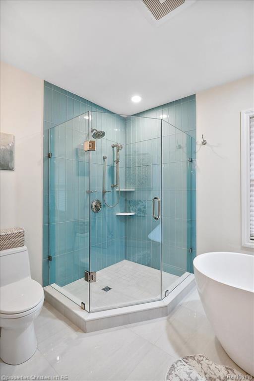 1648 Yorkshire Road Birmingham, MI 48009 - Photo 21 of 45