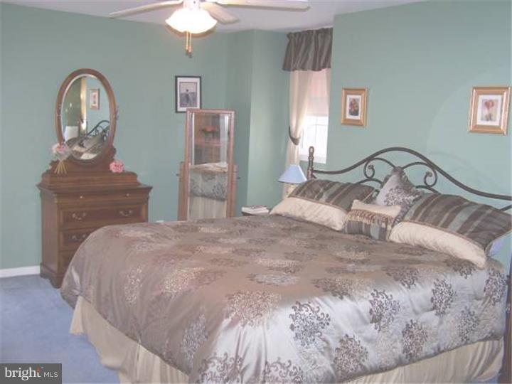 113 Gottier Way Downingtown, PA 19335 - Photo 10 of 21 Gallery Image 10
