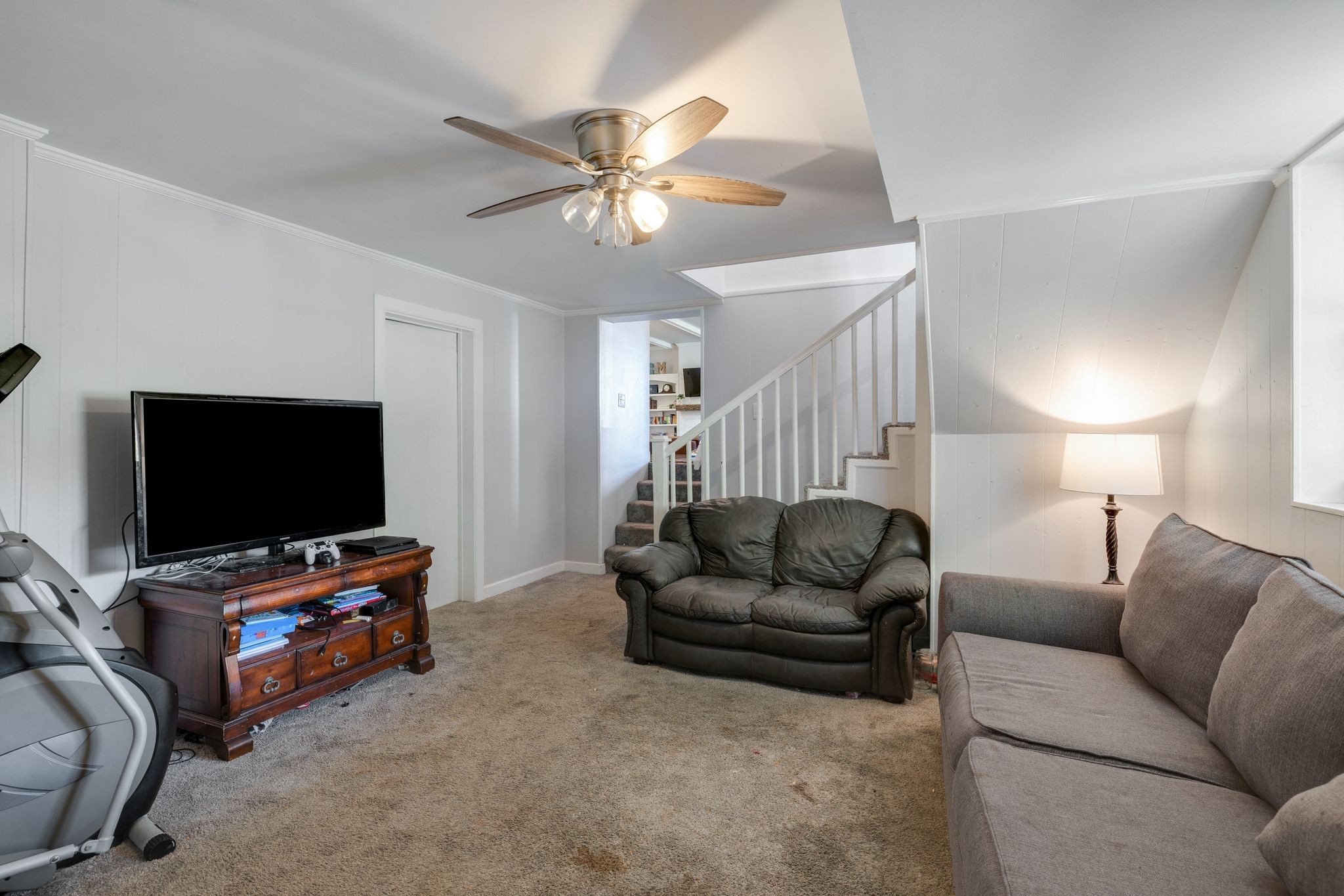 4165 Clovercroft Road Franklin, TN 37067 - Photo 16 of 27 a living room with furniture and a flat screen tv