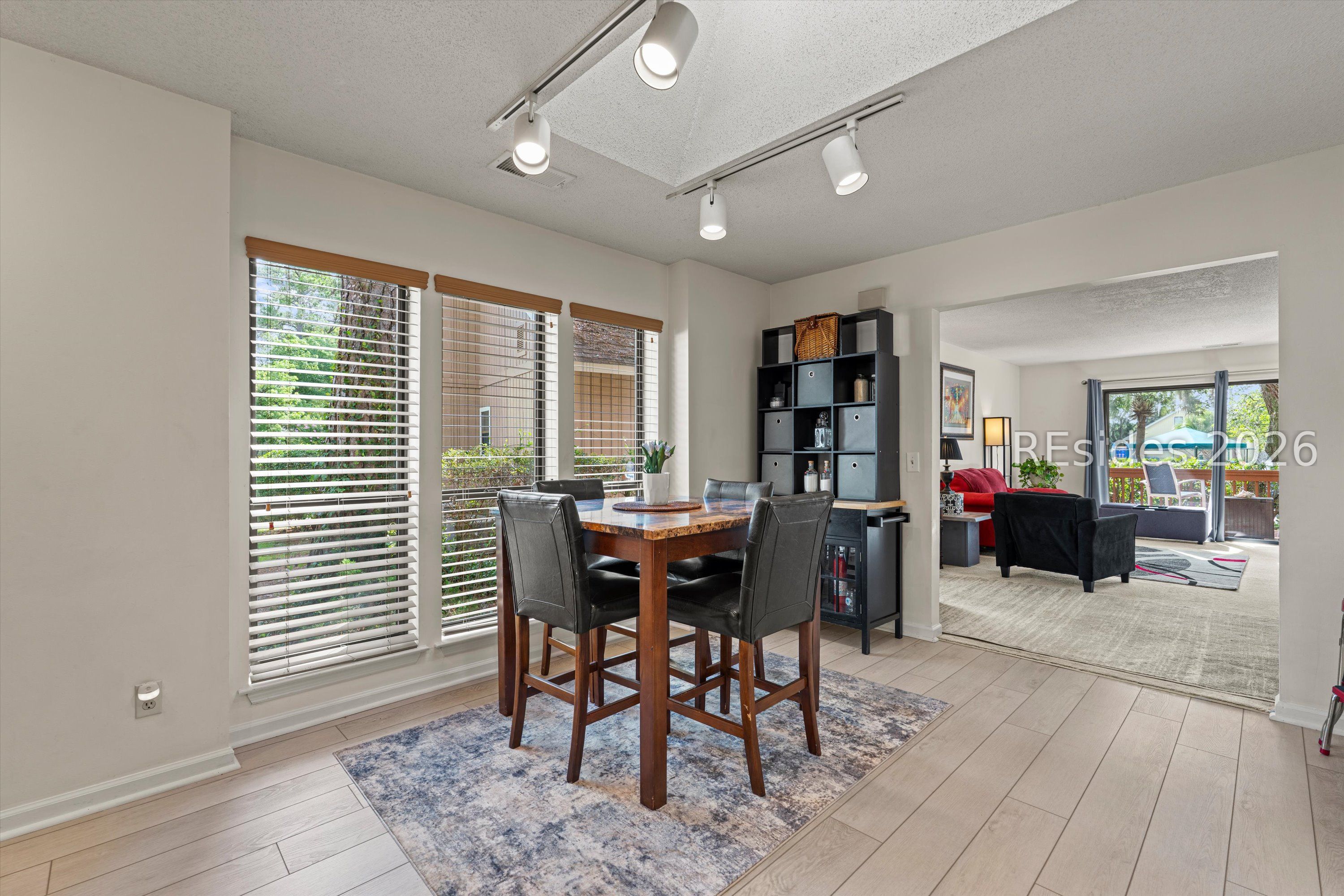 36 Wee Road, Unit 36 Hilton Head Island, SC 29926 - Photo 9 of 31 Eat-in Kitchen