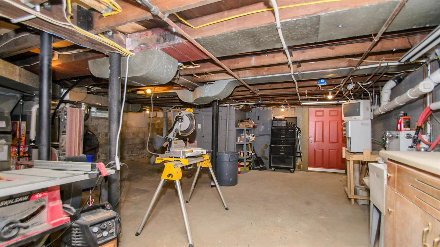 3261 Dexter Road Ann Arbor, MI 48103 - Photo 43 of 59 Photo 43